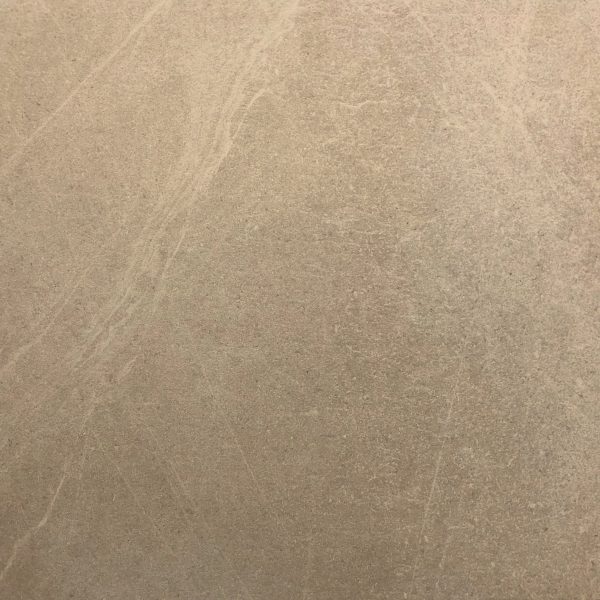 Πλακάκι δαπέδου 60x60cm σε φυσικό μπεζ χρώμα με ματ επιφάνεια, ιδανικό για μοντέρνους χώρους.Beige matte floor tile Ostuni Natural 60x60cm